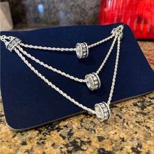Elegant Silver Necklace with Crystal Accents